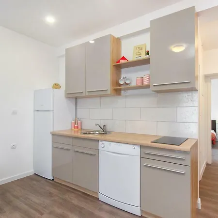 Apartment Olivette